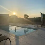 De 2 A 5p Piscine Sur Domaine 3ha Apartamento Béziers