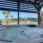De 2 A 5p Piscine Sur Domaine 3ha Apartamento Béziers
